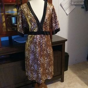 1X leopard print silky pjs